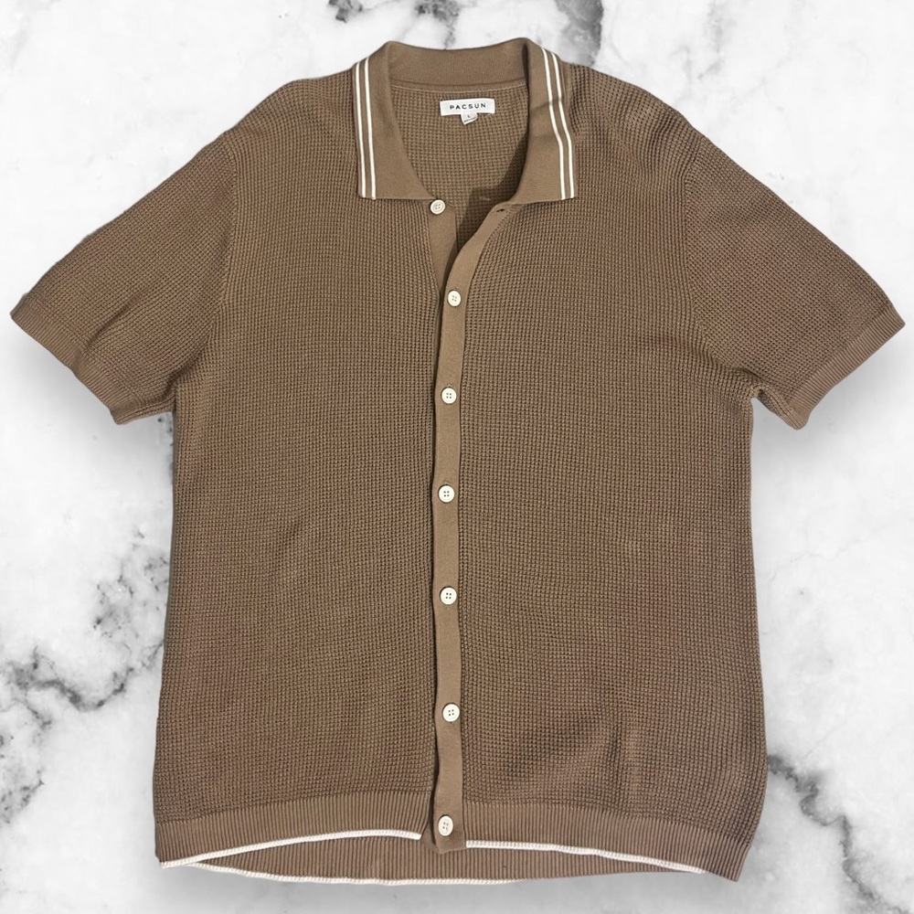 Pacsun short sleeve button down t-shirt